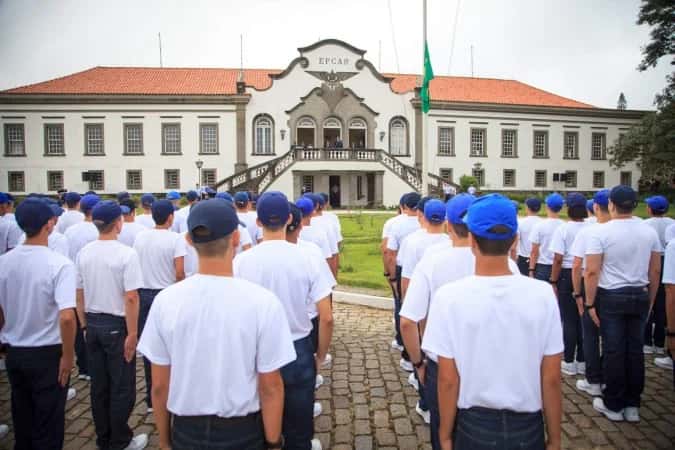 Ideb 2025: as 10 primeiras colocadas do país são todas do Ceará; Goiás lidera o ensino médio