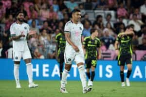 Casemiro faz gol contra em segundo jogo pelo Inter Miami