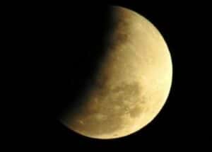 Agosto terá dois eclipses; saiba quando os fenômenos ocorrerão