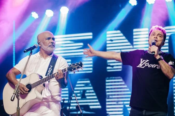 "Nos unimos em pensamentos positivos", diz Renner, dupla de Rick