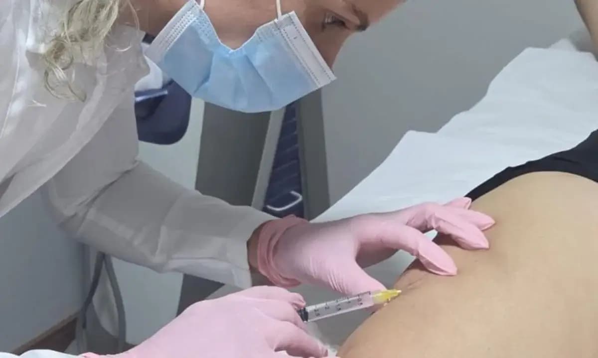 Flacidez e queda capilar: como tratar efeitos das canetas emagrecedoras