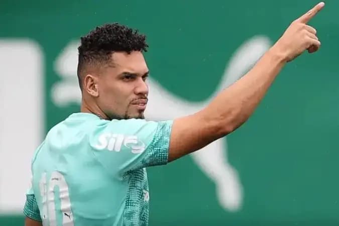 Palmeiras intensifica treinos e espera Paulinho para reta final de 2026