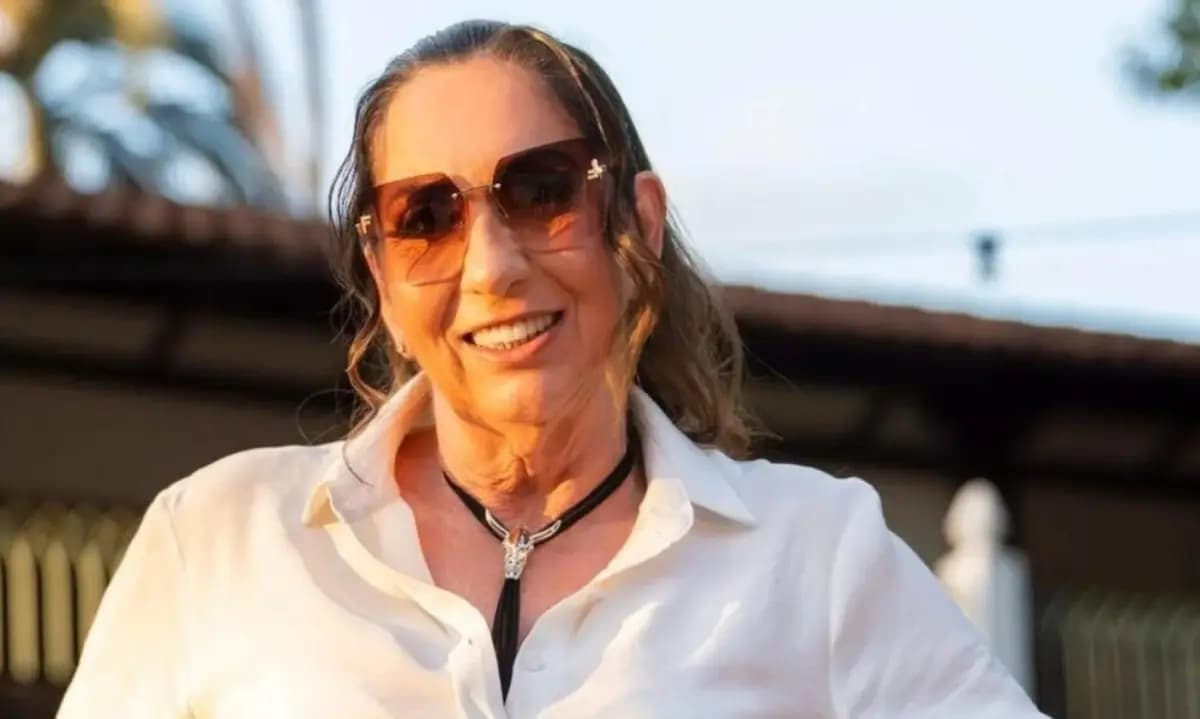 Mãe de Virginia Fonseca relembra quando era faxineira nos EUA