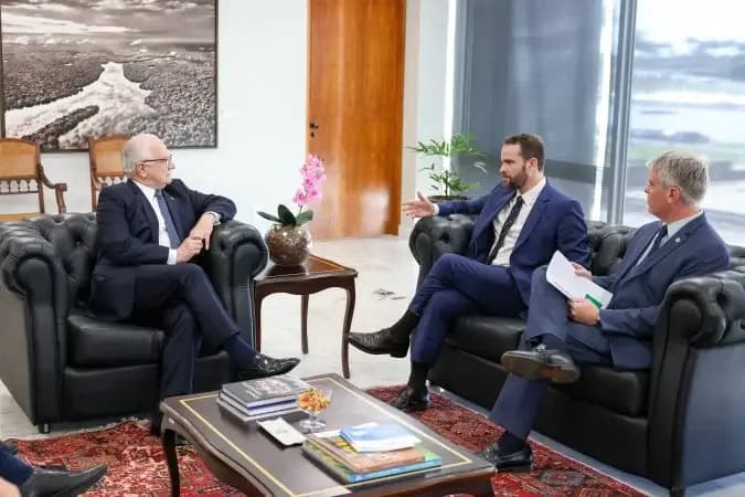 Governo pede prazo para rever impacto de PEC dos agentes da Saúde