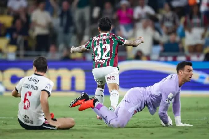 Com gol de Lucho Acosta, Fluminense vence o Vasco pelo Brasileirão