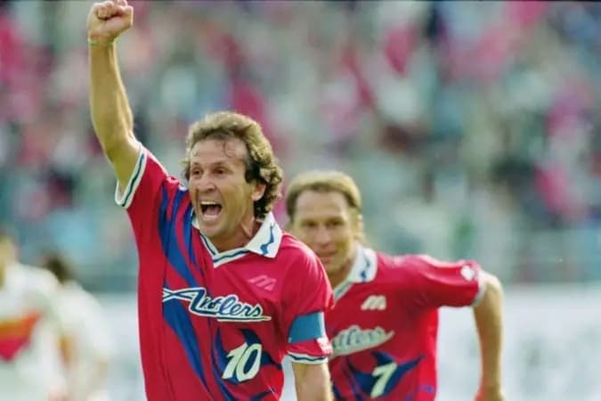 De 'aluno' a rival na Copa: como Brasil ajudou Japão a dar um salto no futebol