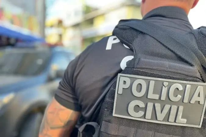 Justiça decreta prisão de argentino por injúria racial na Bahia