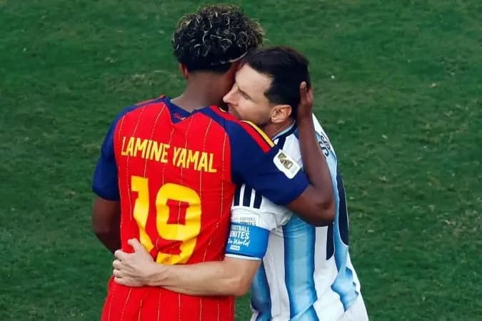 Messi e Lamine Yamal: da famosa foto do banho ao abraço na final da Copa do Mundo 2026
