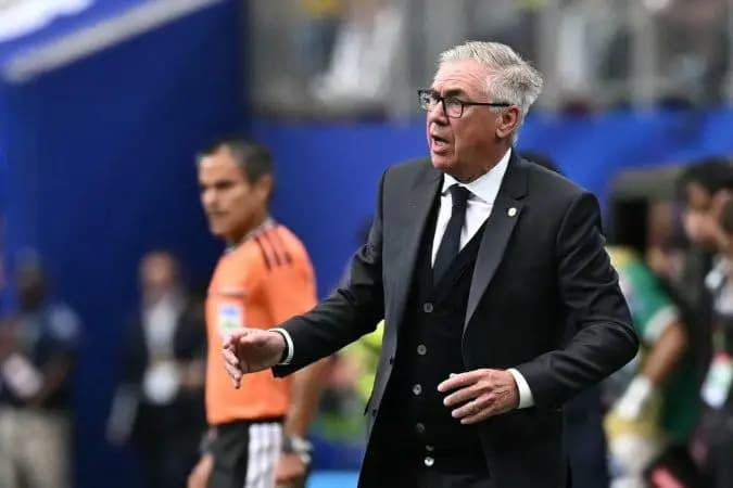 Ancelotti classifica sofrimento como "normal" e cita evolução em Brasil x Japão