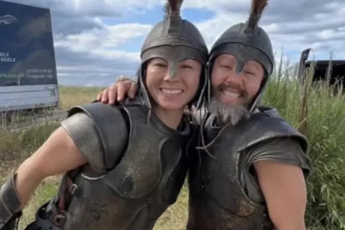 'A Odisseia': atriz de 1,37 m foi dublê de Matt Damon; entenda