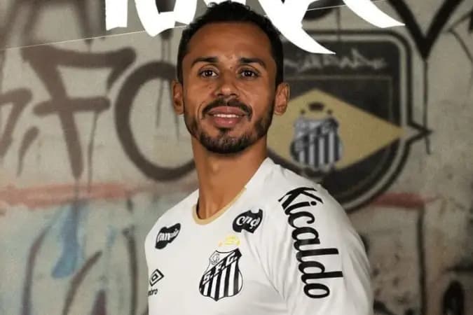 Santos anuncia Lima, ex-meia do Fluminense, por empréstimo até o fim de 2026