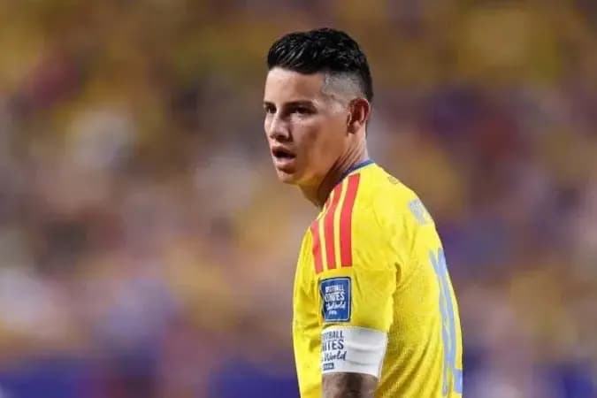 Avião com James Rodríguez tem falha no motor antes da decolagem