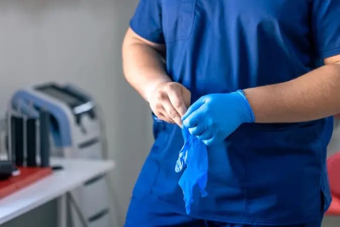 Mulher morre após colonoscopia em SC; outros 16 pacientes passaram mal