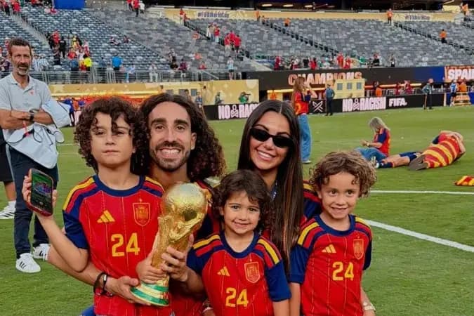 Entenda motivo emocionante por trás dos cabelos longos do jogador Cucurella