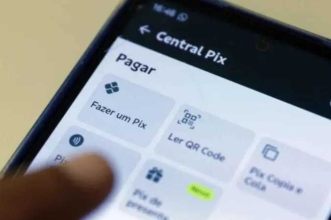 Como é a nova regra do Pix que pode ajudar a inibir golpes