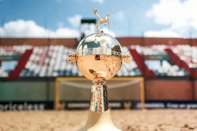 Conmebol define arbitragem das quartas de Libertadores e Sul-Americana
