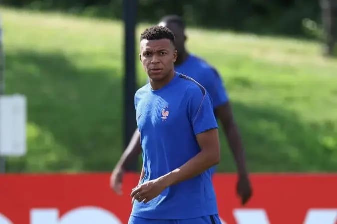 Copa do Mundo retorna com o duelo entre França e Marrocos