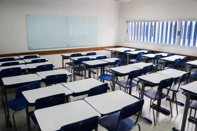 Como professor conseguiu descobrir uso de IA durante provas em vídeo viral