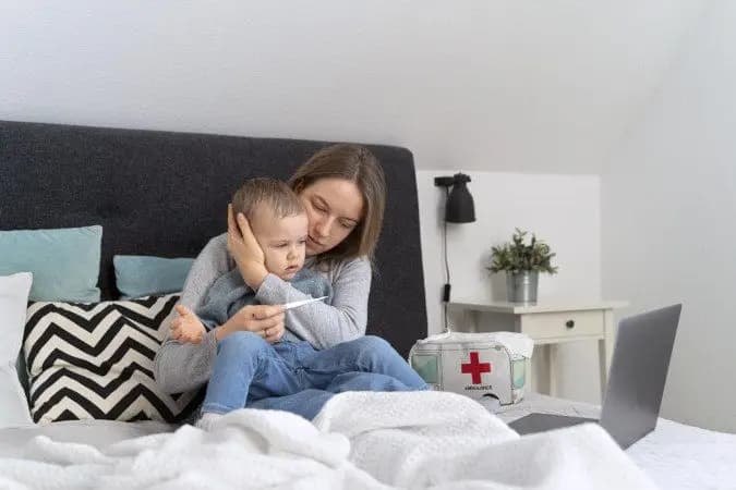 Projeto permite justificar ausência para cuidar de filho doente