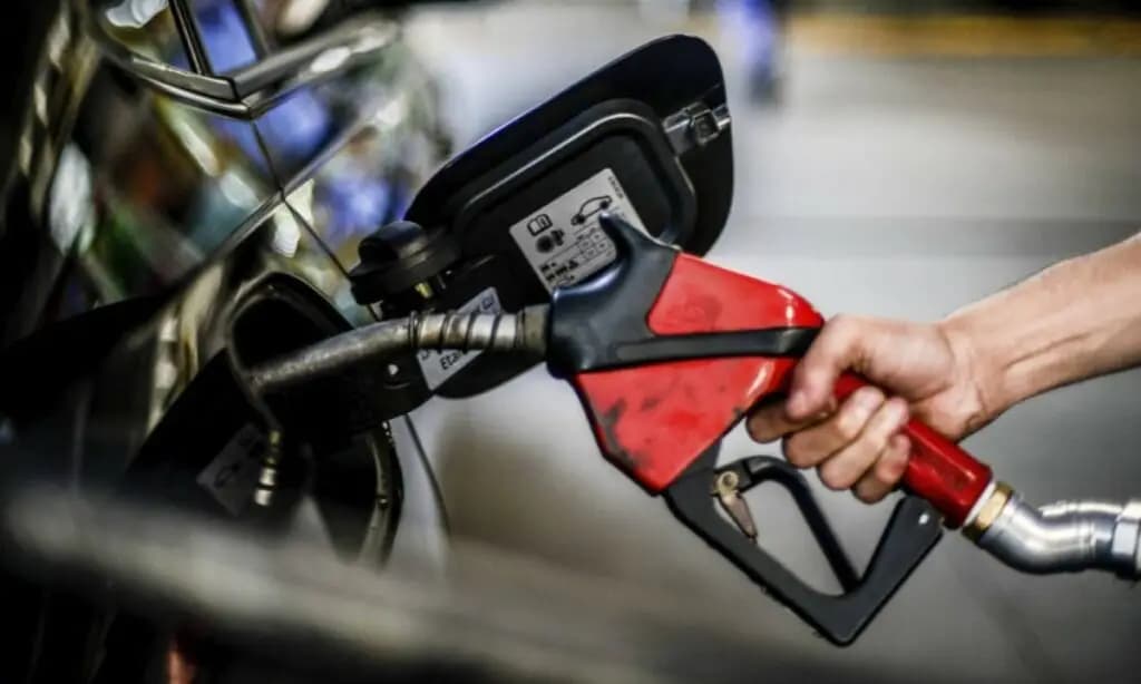 Governo edita MP com crédito extra para subsídio a combustíveis