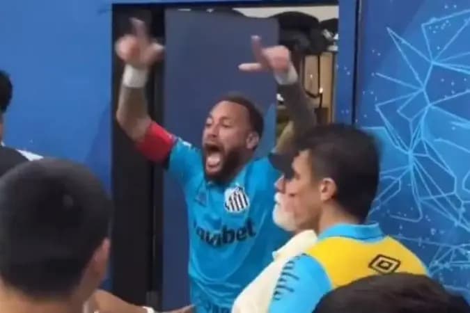 Neymar provoca dirigentes e ironiza xingamentos da torcida do Remo