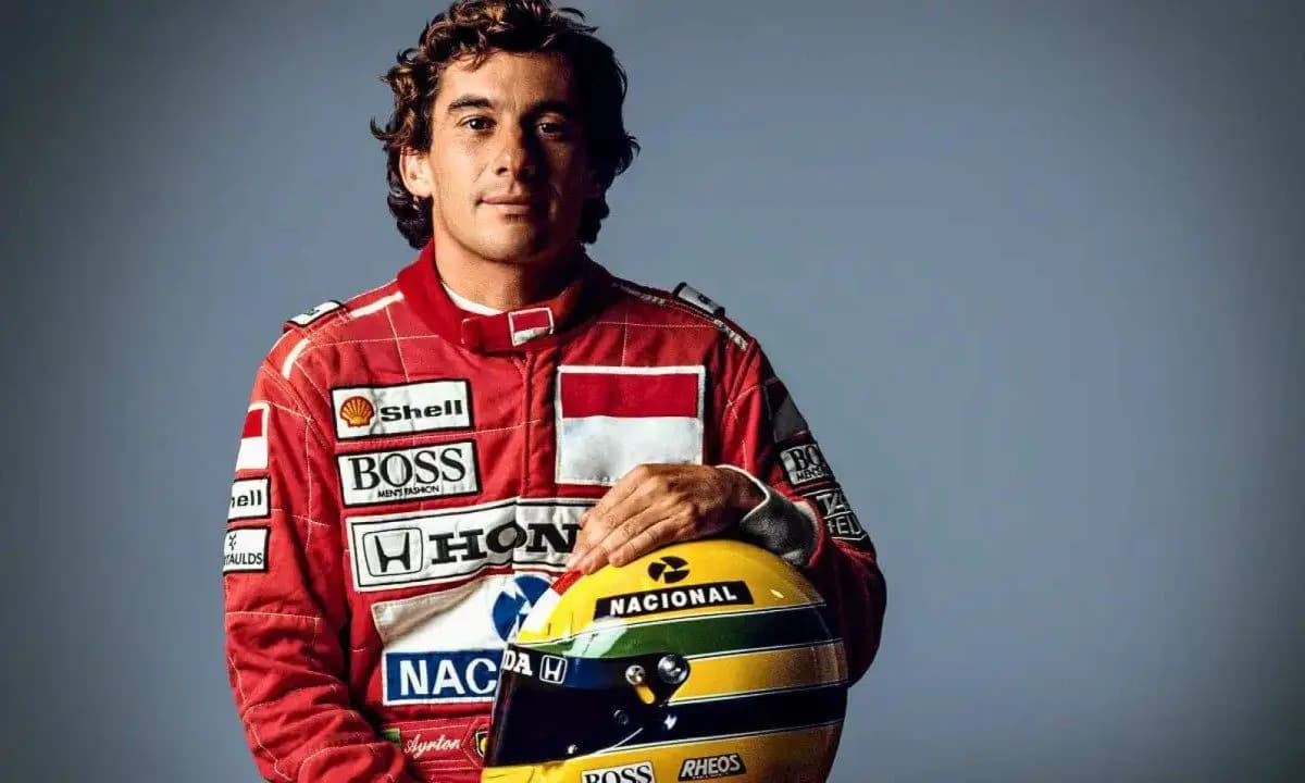 Ayrton Senna é reconhecido oficialmente como Herói da Pátria 