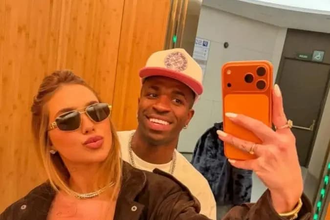 Vini Jr. e Virginia vão juntos a show de Bad Bunny; jogador se declara