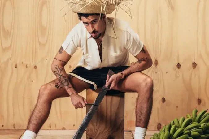 Bad Bunny se torna 1º artista latino a faturar US$ 1 bilhão em turnês