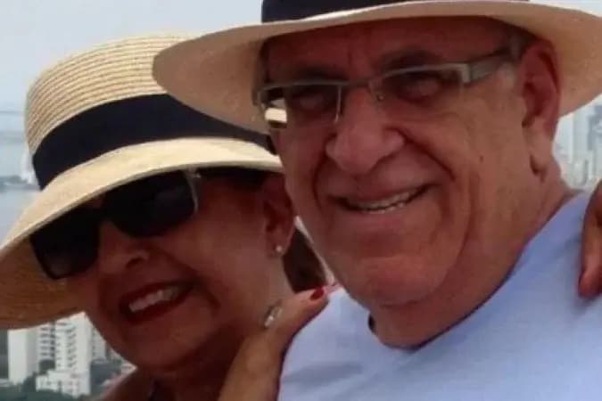 'Vozes diziam que eu devia matar', diz diarista presa por morte de casal