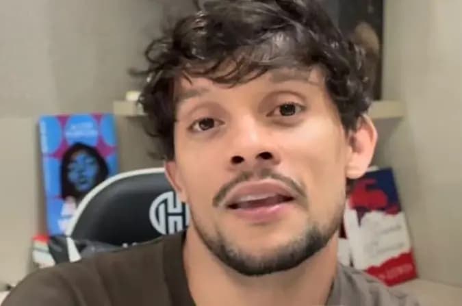 Jogador Gustavo Scarpa entregará Prêmio Jabuti após viral com leitura