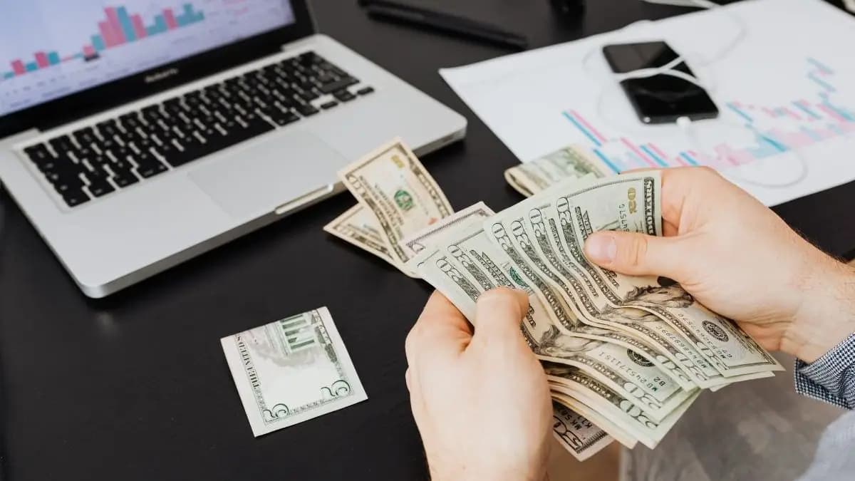 Como fazer uma renda extra em 2026? 7 ideias para começar ainda hoje