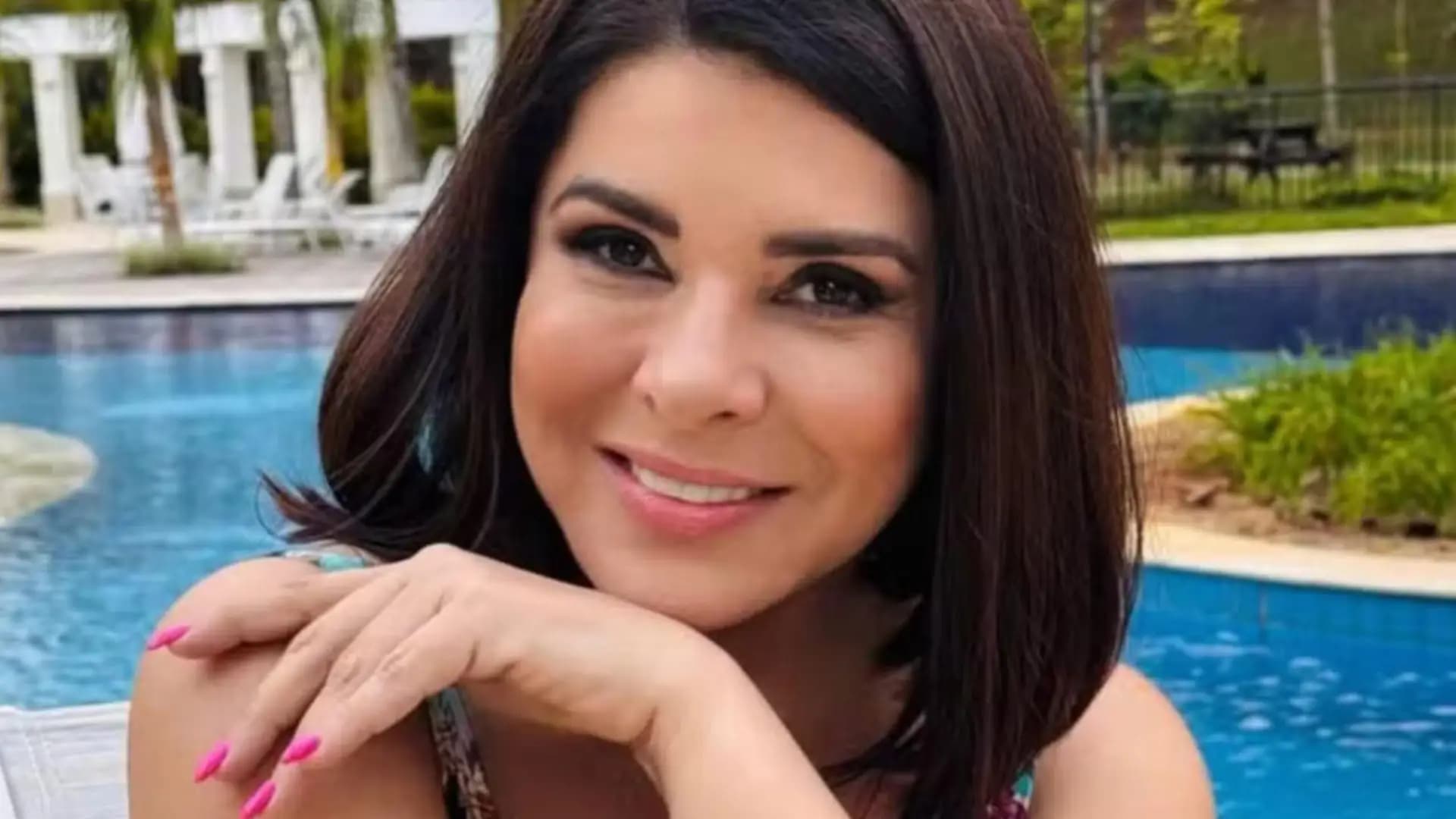 Mara Maravilha provoca Xuxa e acirra briga: "Tem gogó, Xuxu?"