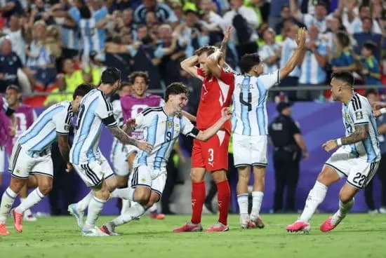 Copa volta a ter quatro campeões nas semifinais depois de 36 anos