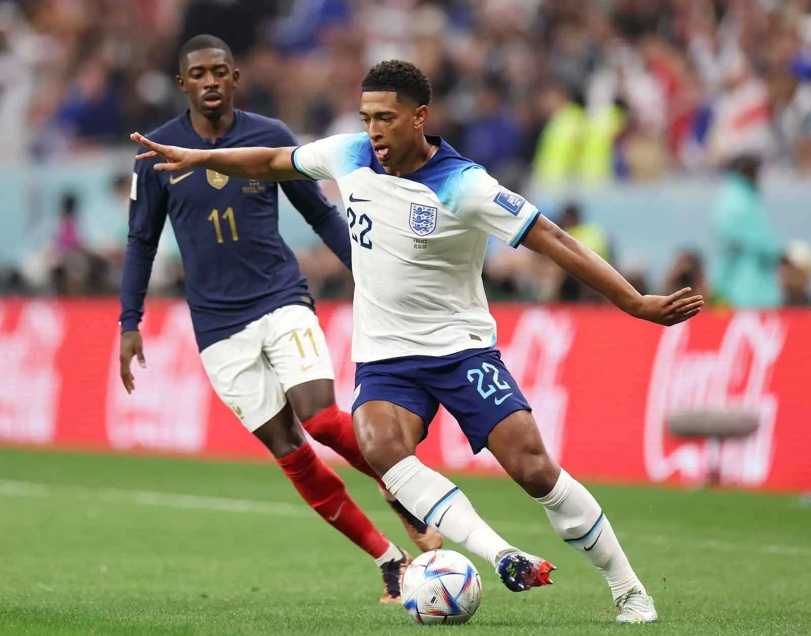 Com prêmio de consolação em jogo, França e Inglaterra revivem rivalidade histórica