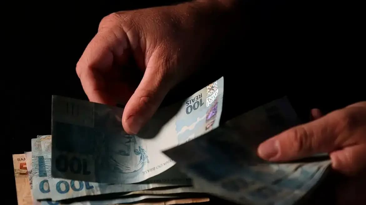 MEIs ficarão dispensados de emitir nota fiscal em vendas para pessoas físicas