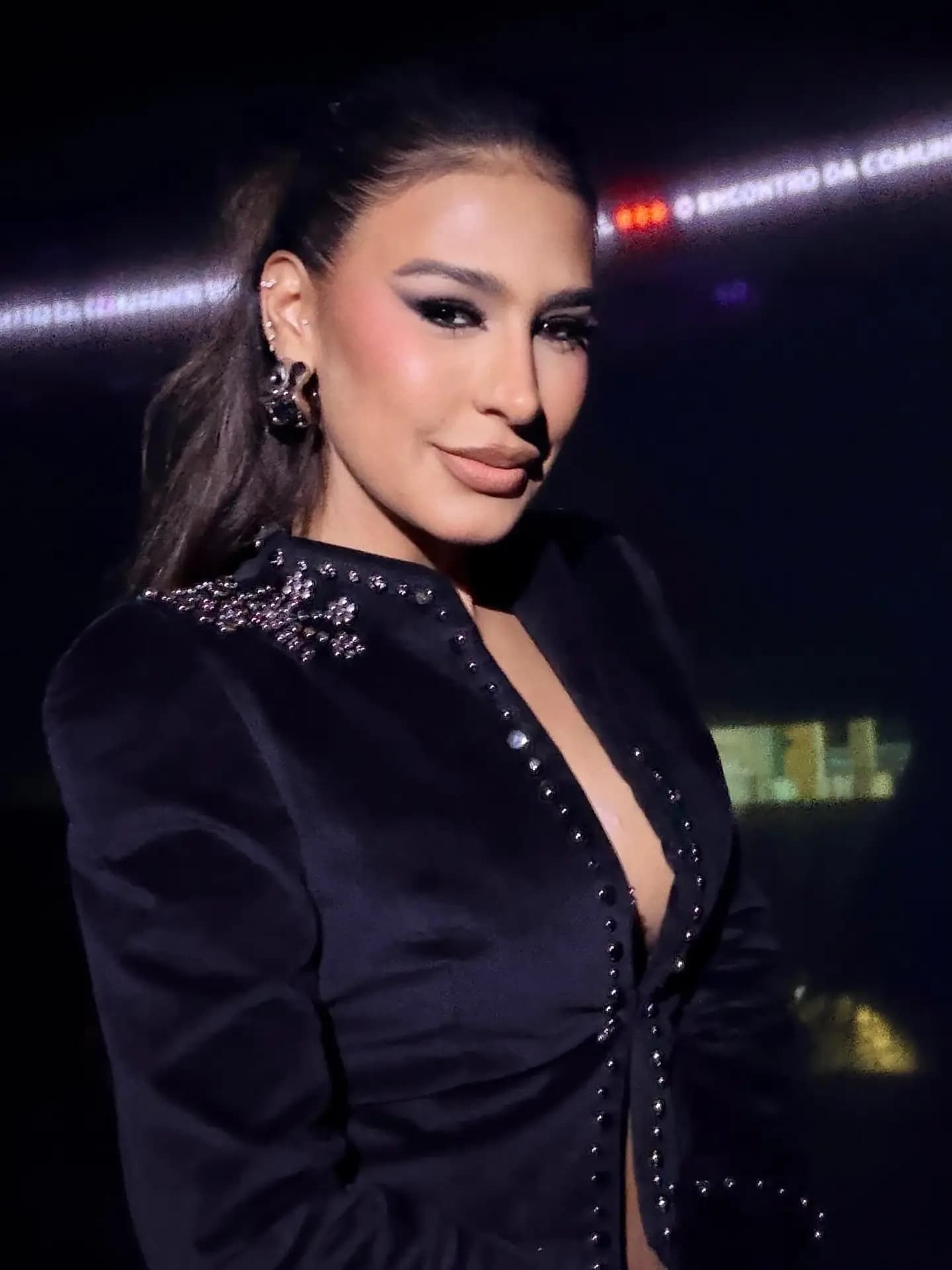 Simone Mendes bate 1 bilhão de streams com projeto solo 'Cintilante'