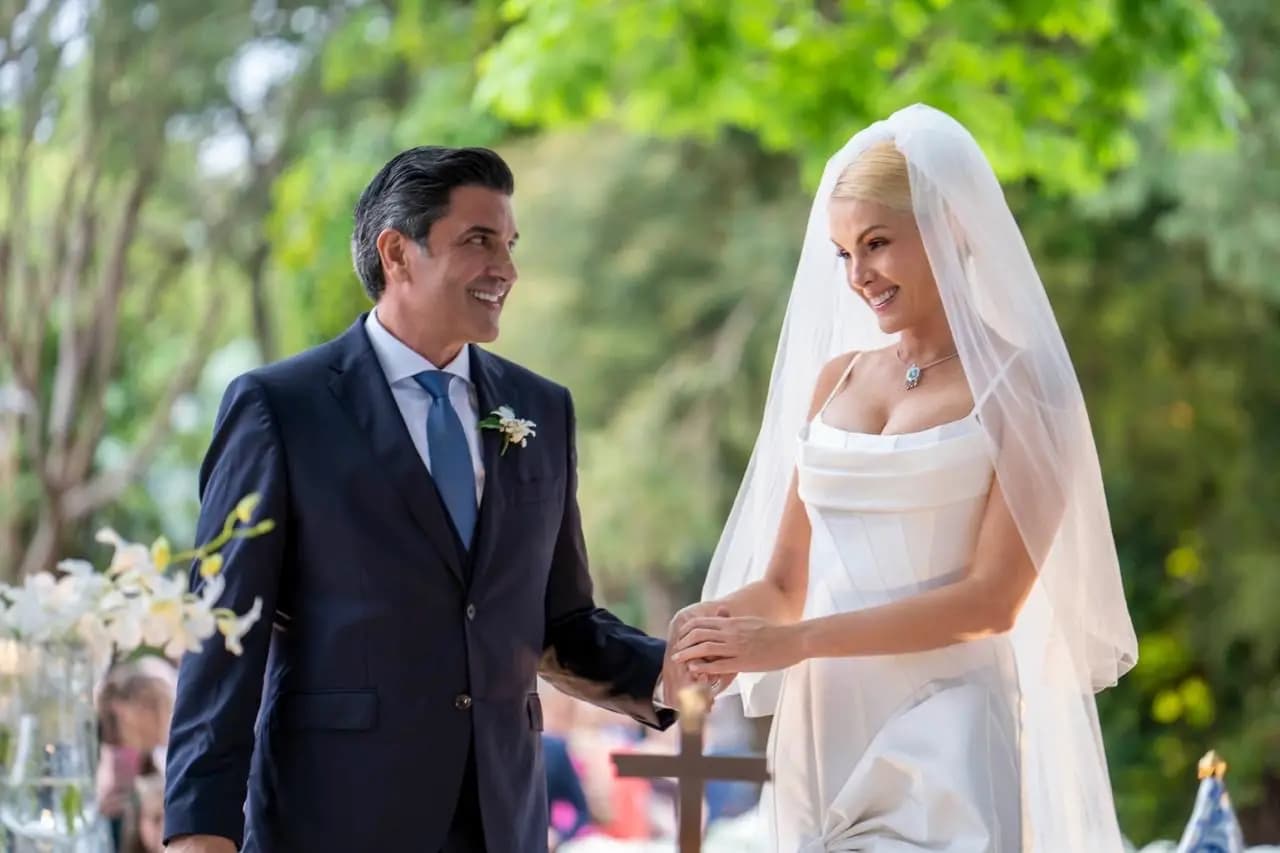 Ana Hickmann e Edu Guedes se casam em fazenda no interior de SP