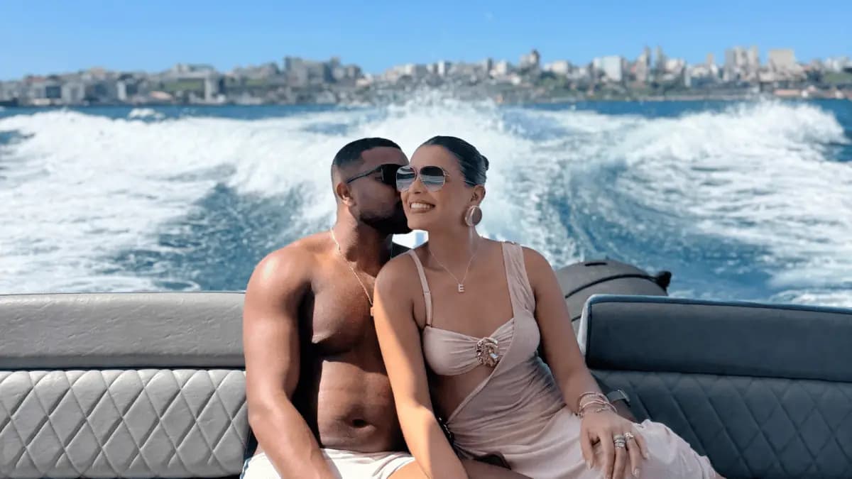Ex-BBB Davi Brito assume romance com famosa e vira piada na web