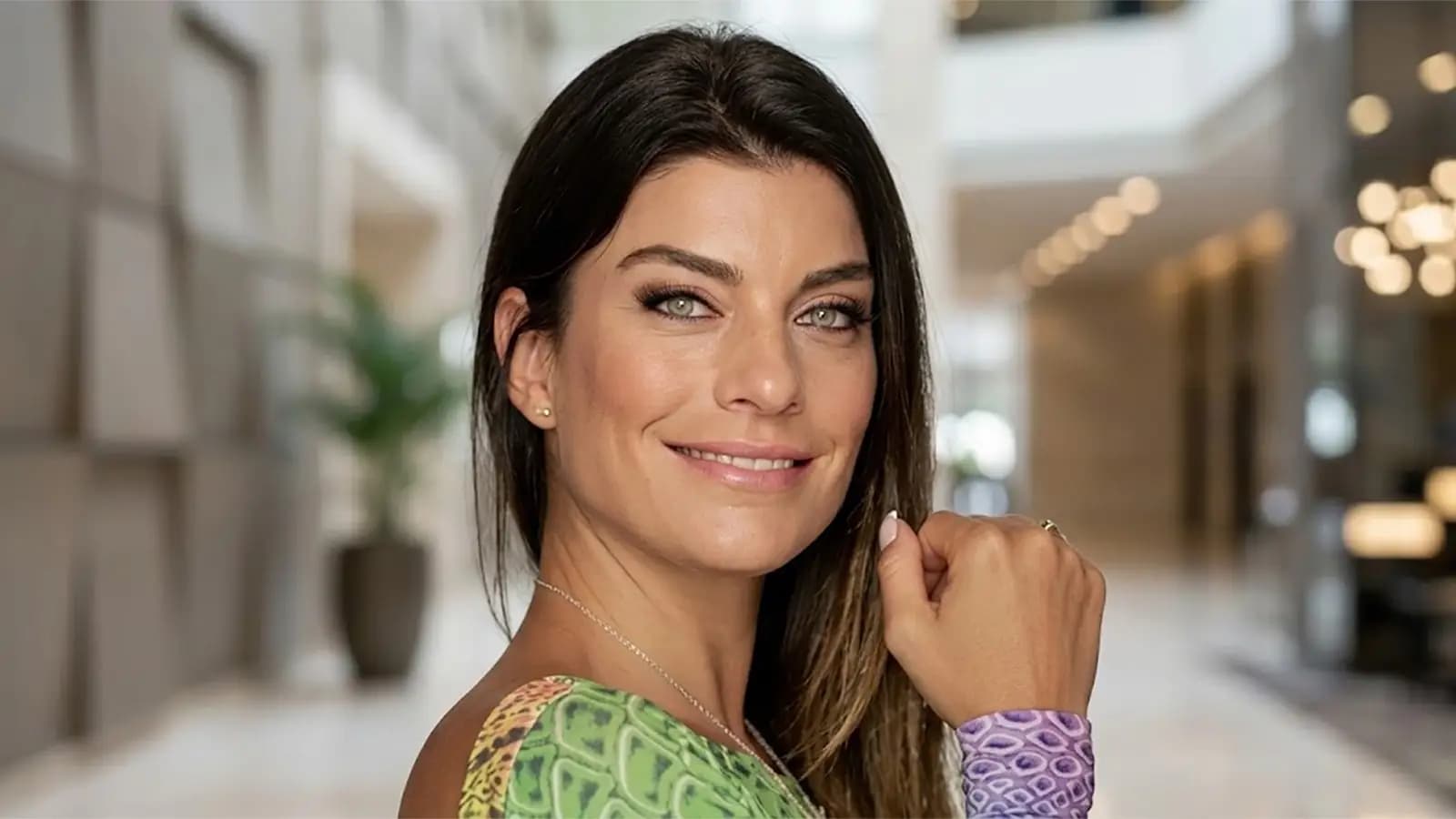 Joana Balaguer, a Jaque de Malhação, impressiona com antes e depois de 21 anos 