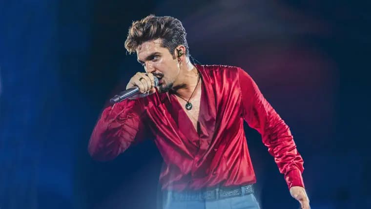 Clube FM sorteia centenas de ingressos para o show do Luan Santana - Registro Histórico 