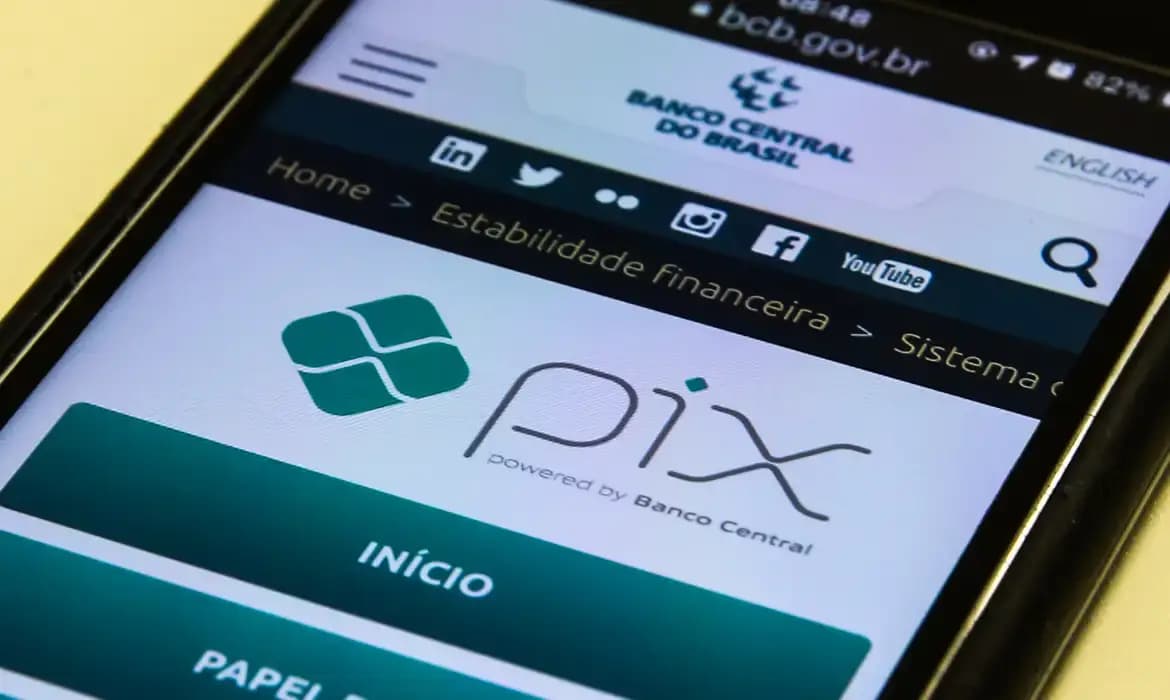 Pix é a instituição mais confiável do Brasil e supera até a Igreja