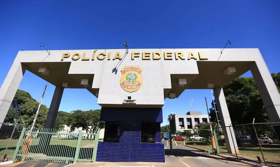 PF vai investigar alerta falso da Defesa Civil após invasão hacker