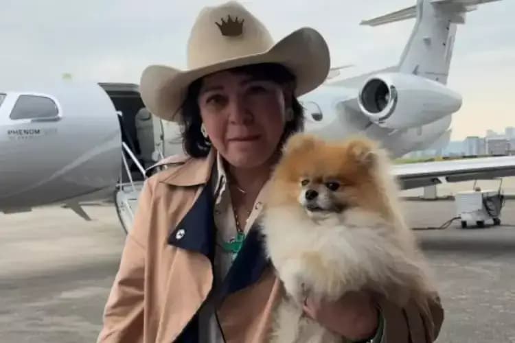 Roberta Miranda chora antes de voo após morte de Rick: 'Quis desistir'