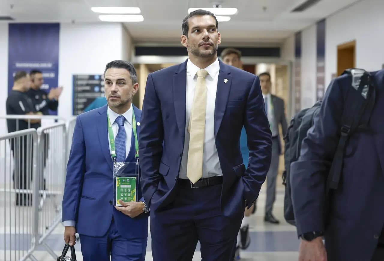 Presidente da CBF se afasta da Seleção após acusação de traição