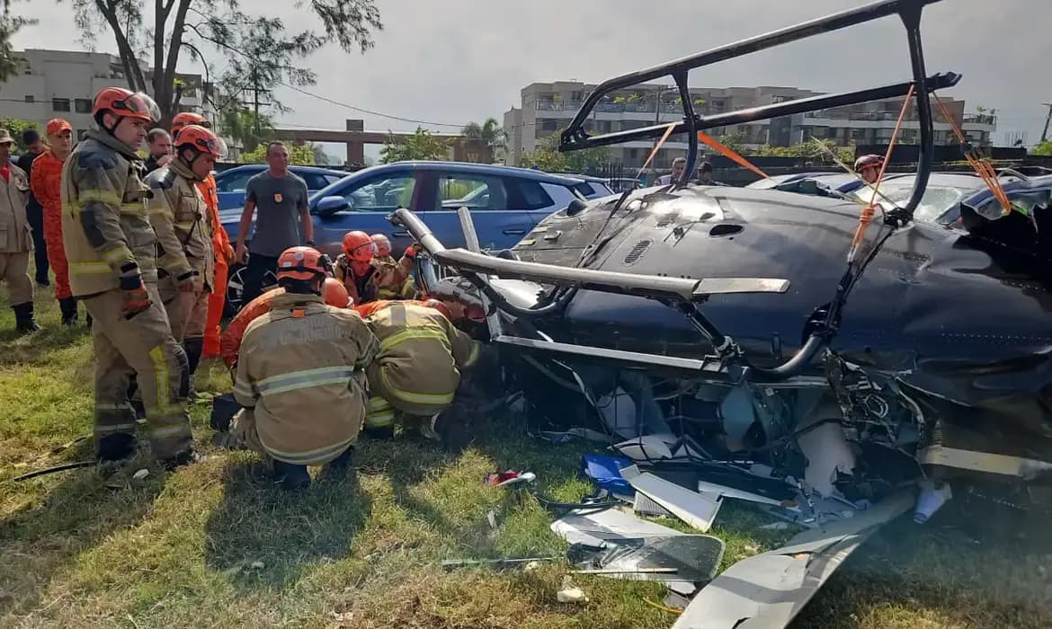 Anac investiga se helicóptero que colidiu fazia transporte clandestino