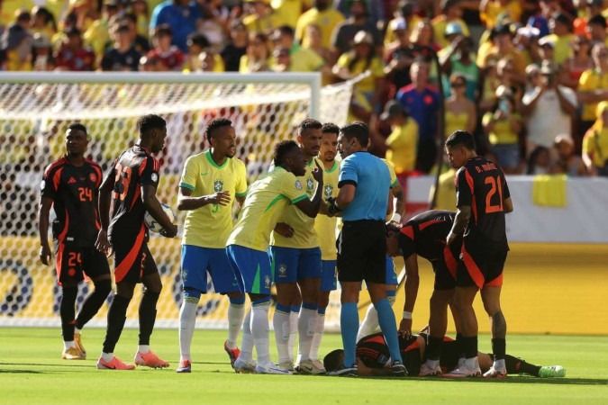 Ineficiente, Brasil empata com a Colômbia e entra na rota do Uruguai
