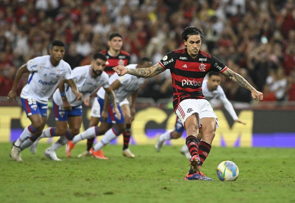 Flamengo perde a liderança do Brasileirão em pleno Maracanã