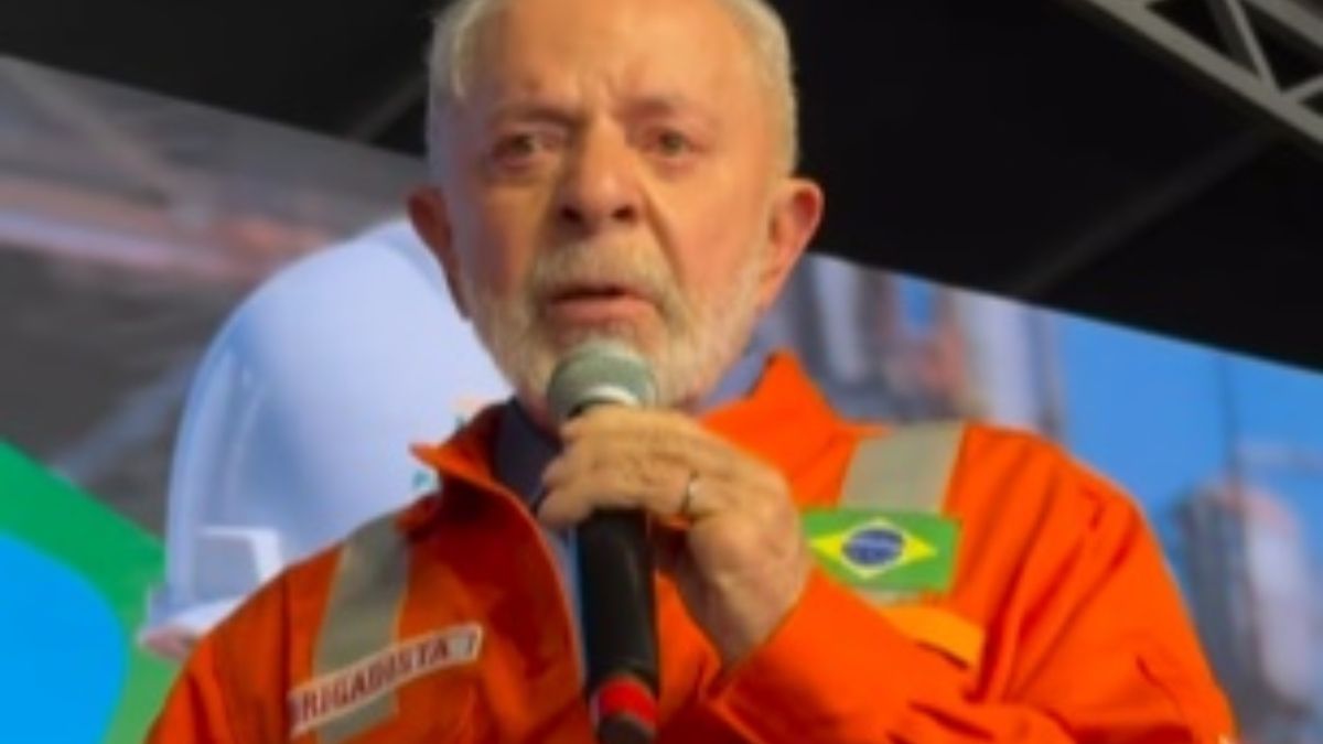 Avião de Lula enfrenta problemas técnicos e encontra dificuldades para pousar