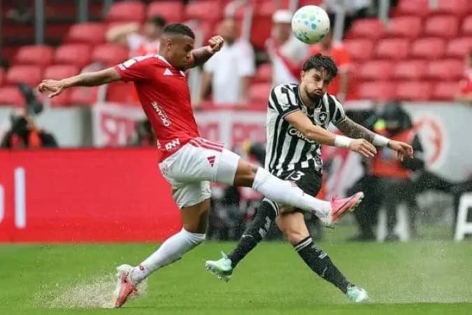 Botafogo sofre terceira derrota com Tite e segue sob desconfiança