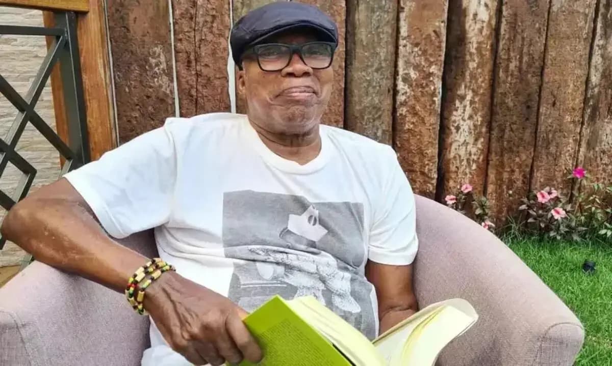 Milton Nascimento tem alta e segue para tratamento em casa, no Rio